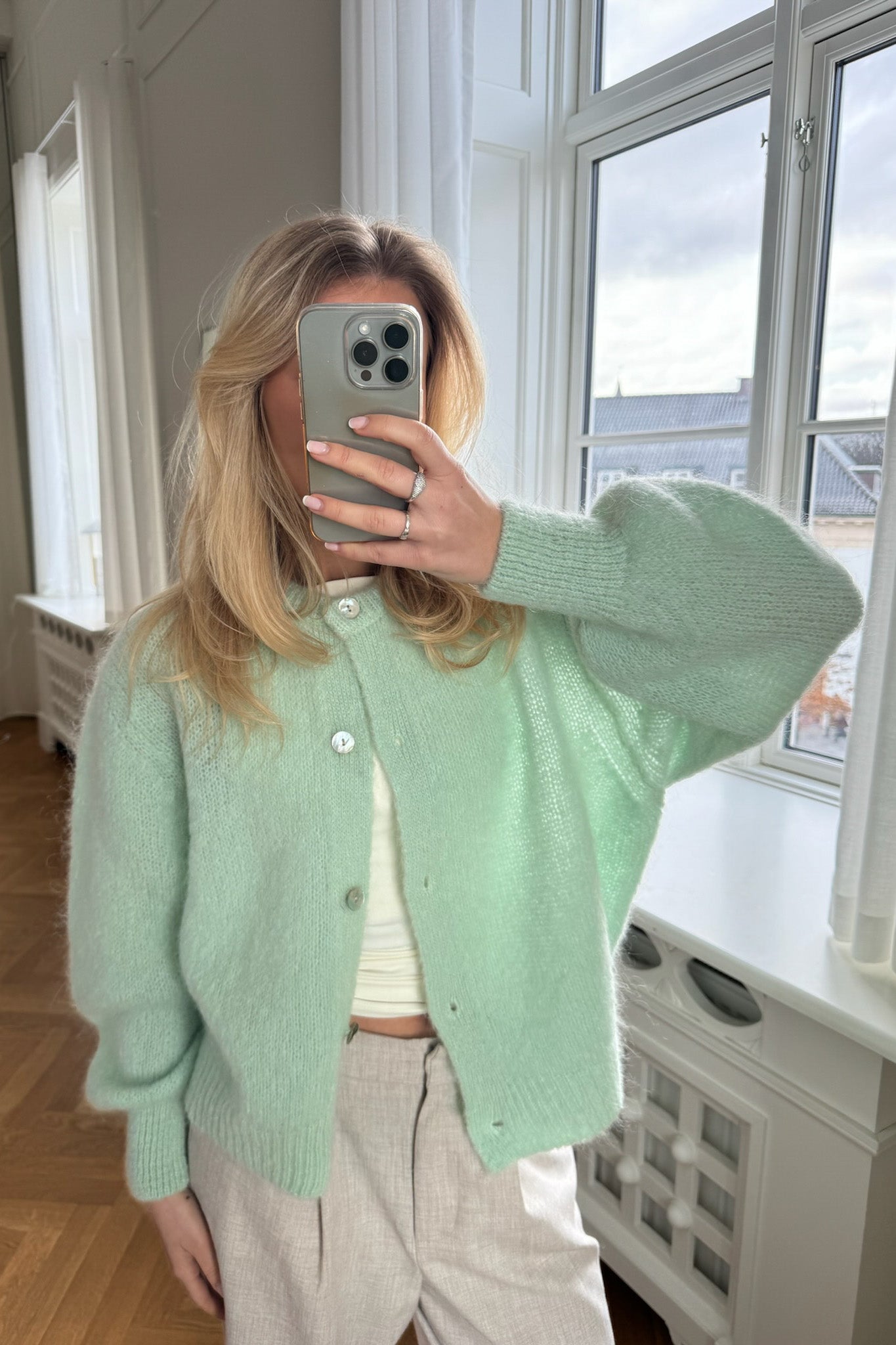IdaIC cardigan