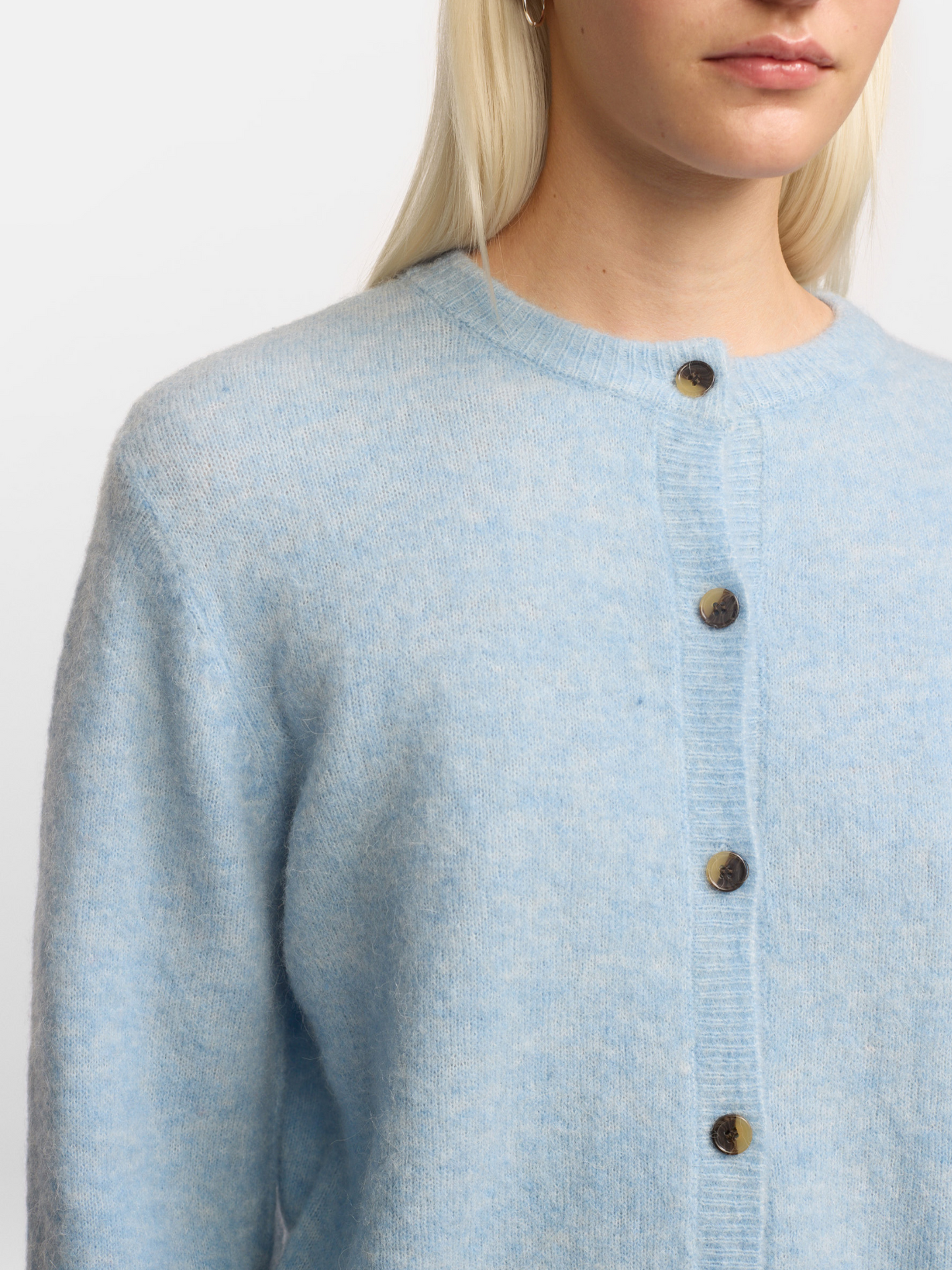 Allison O-neck knit cardigan