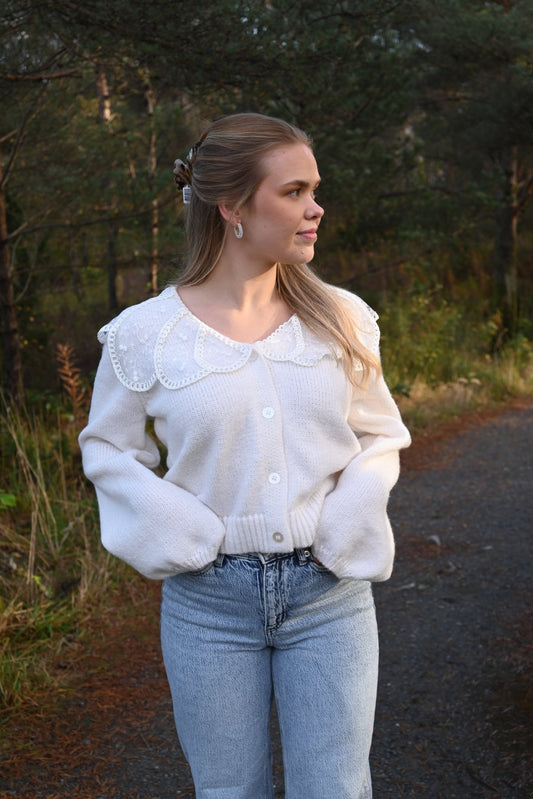 Abby lace collar knit cardigan - novalieshop