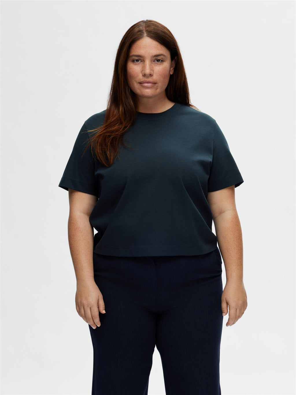 Essential boxy tee - novalieshop