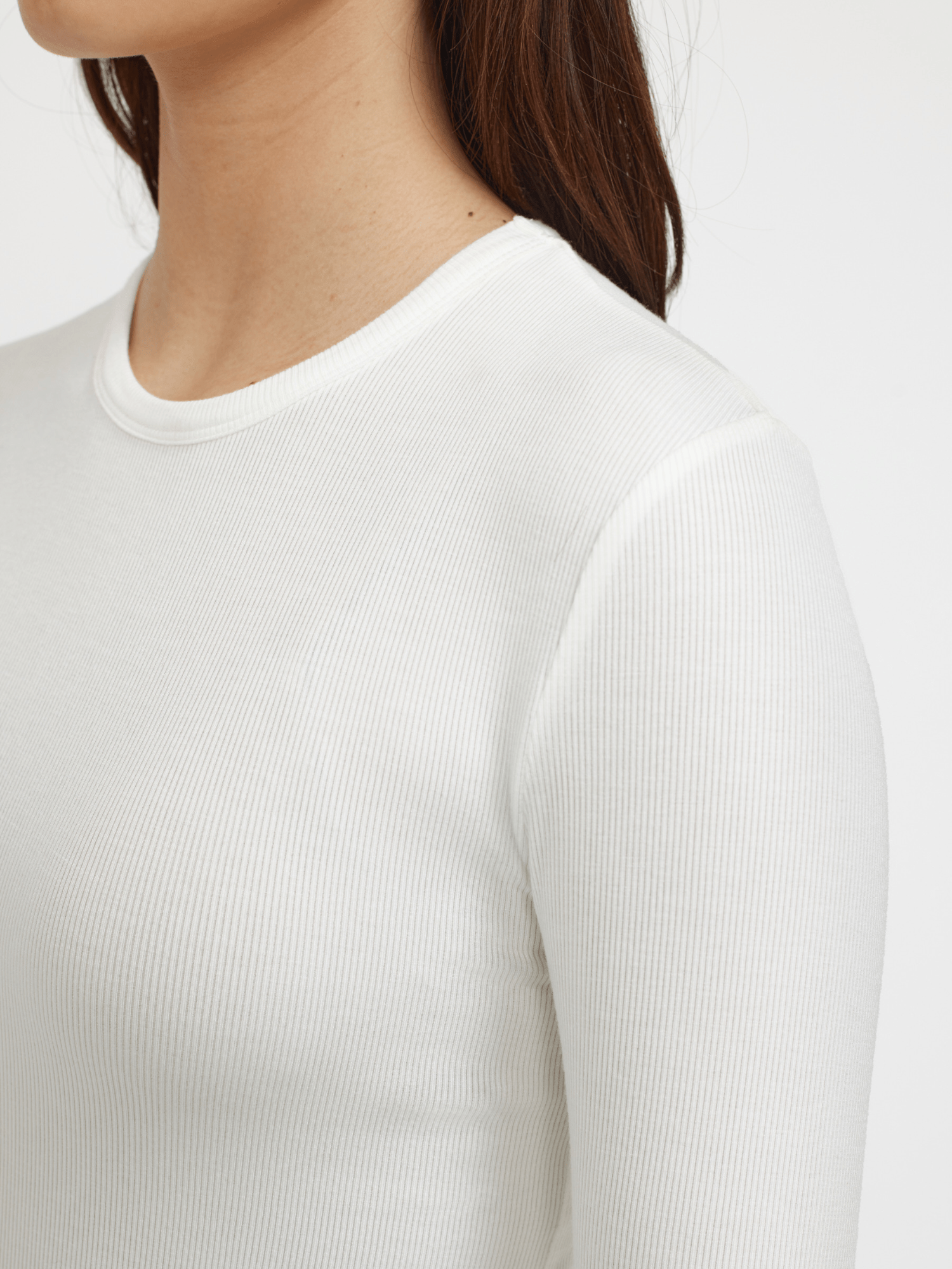 Fenja o - neck top - novalieshop