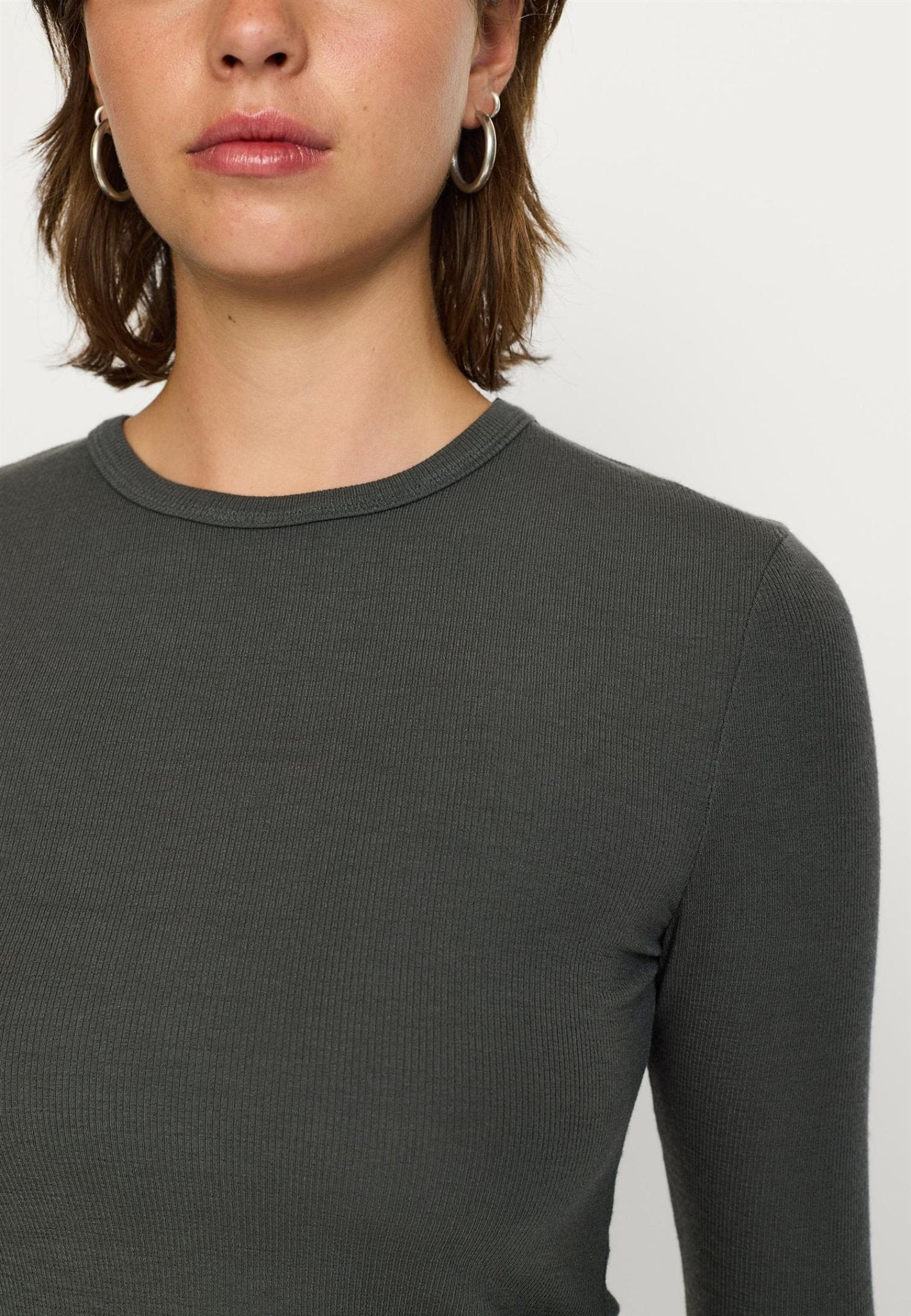 Fenja o - neck top - novalieshop