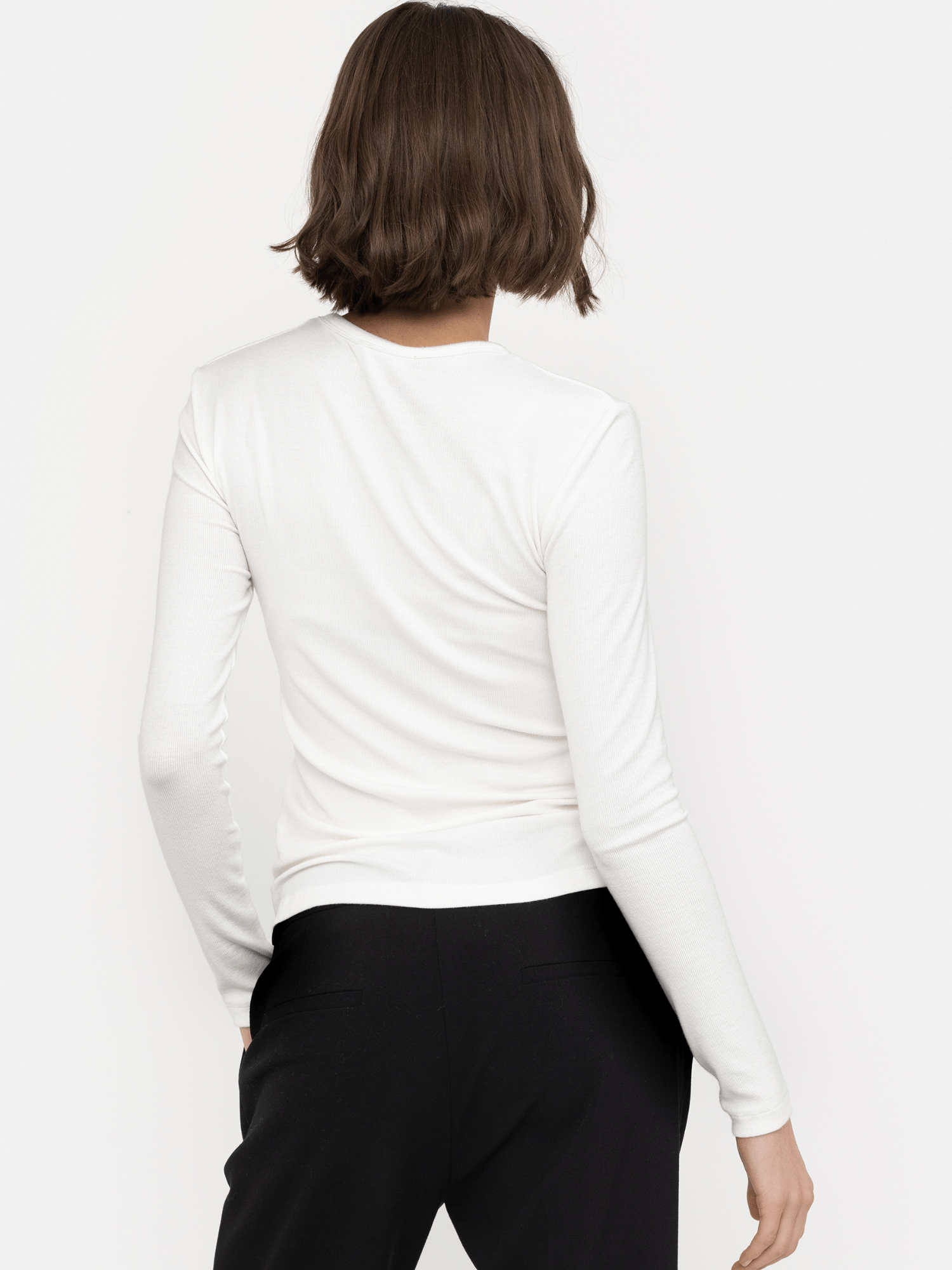 Fenja o - neck top - novalieshop