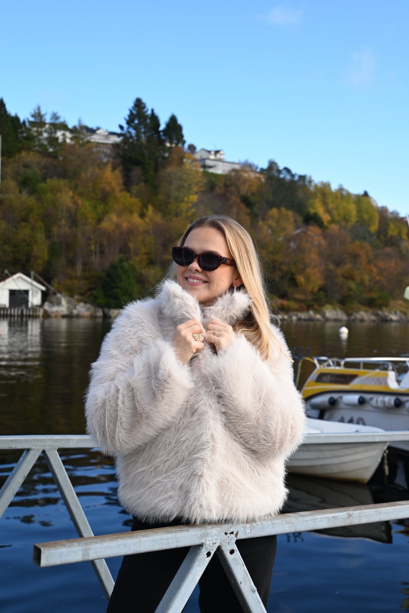 Monroe short jacket - novalieshop